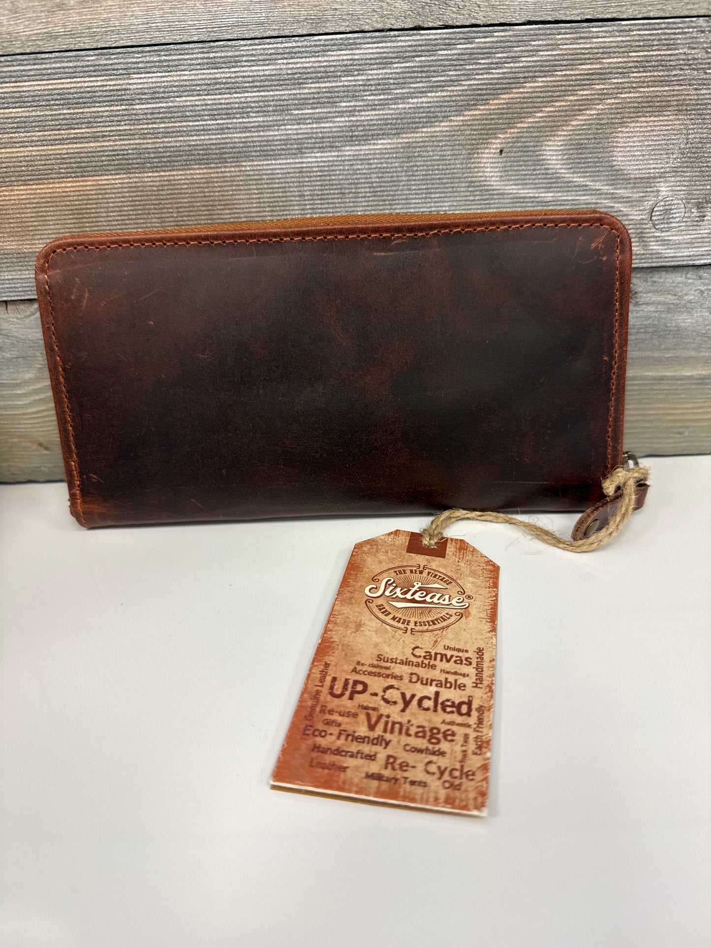 Sixtease Leather Wallet
