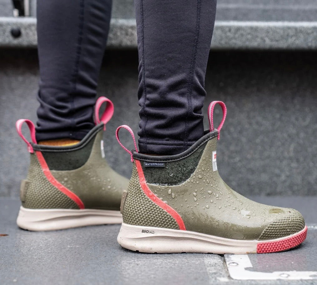 Xtratuf Women Olive 6" Ankle Deck Boots