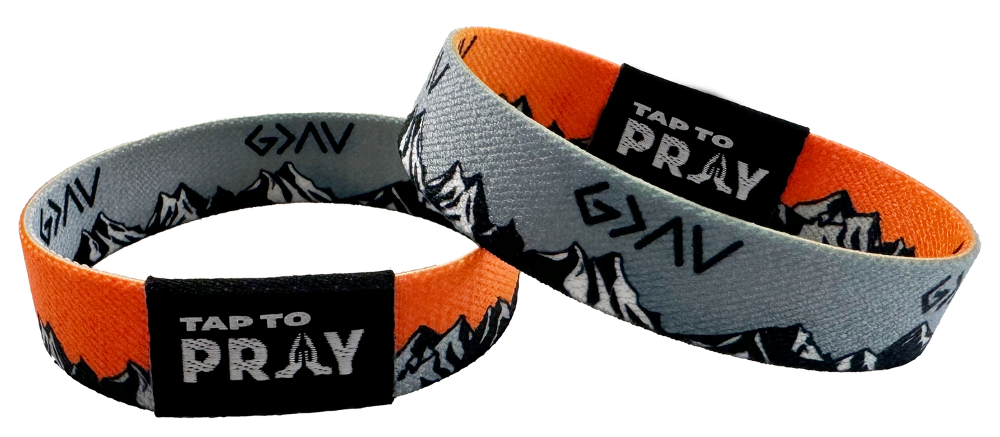 Versible Tap to Pray God is Greater Than the Highs and Lows Wristband