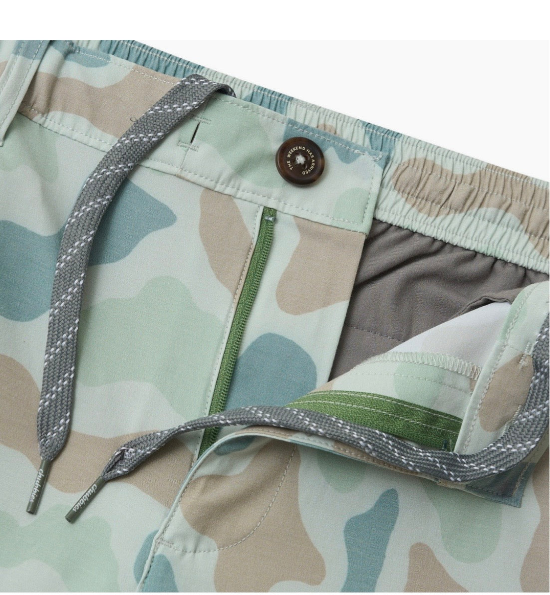 Chubbies Duck & Covers 6" Everywear Performance Shorts