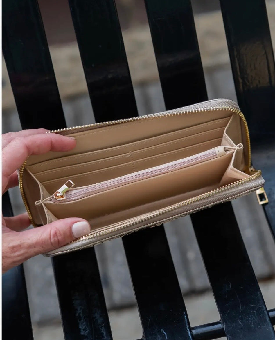 Carolina Hill Penelope Wallet Saddle