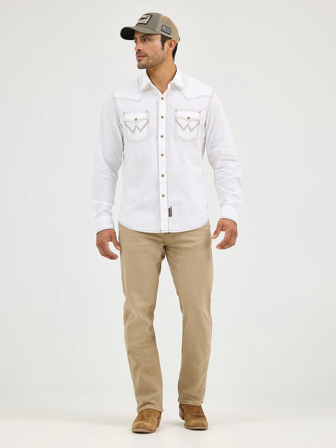 Wrangler Retro Slim Straight Pants in Saddle