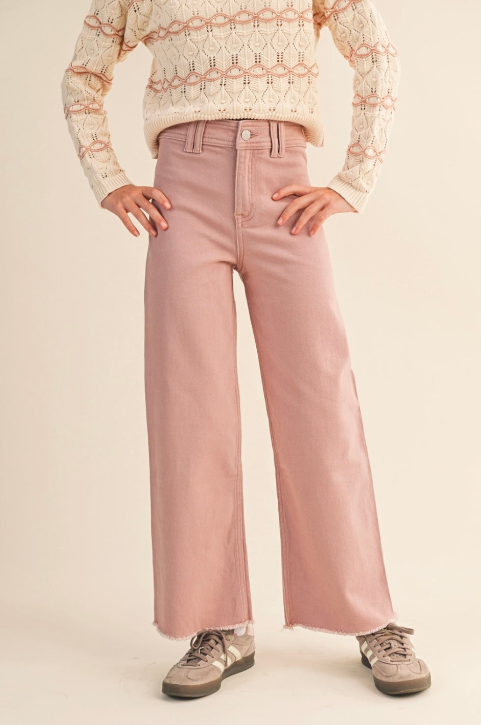 Mauve Denim Jeans by Heart & Arrow