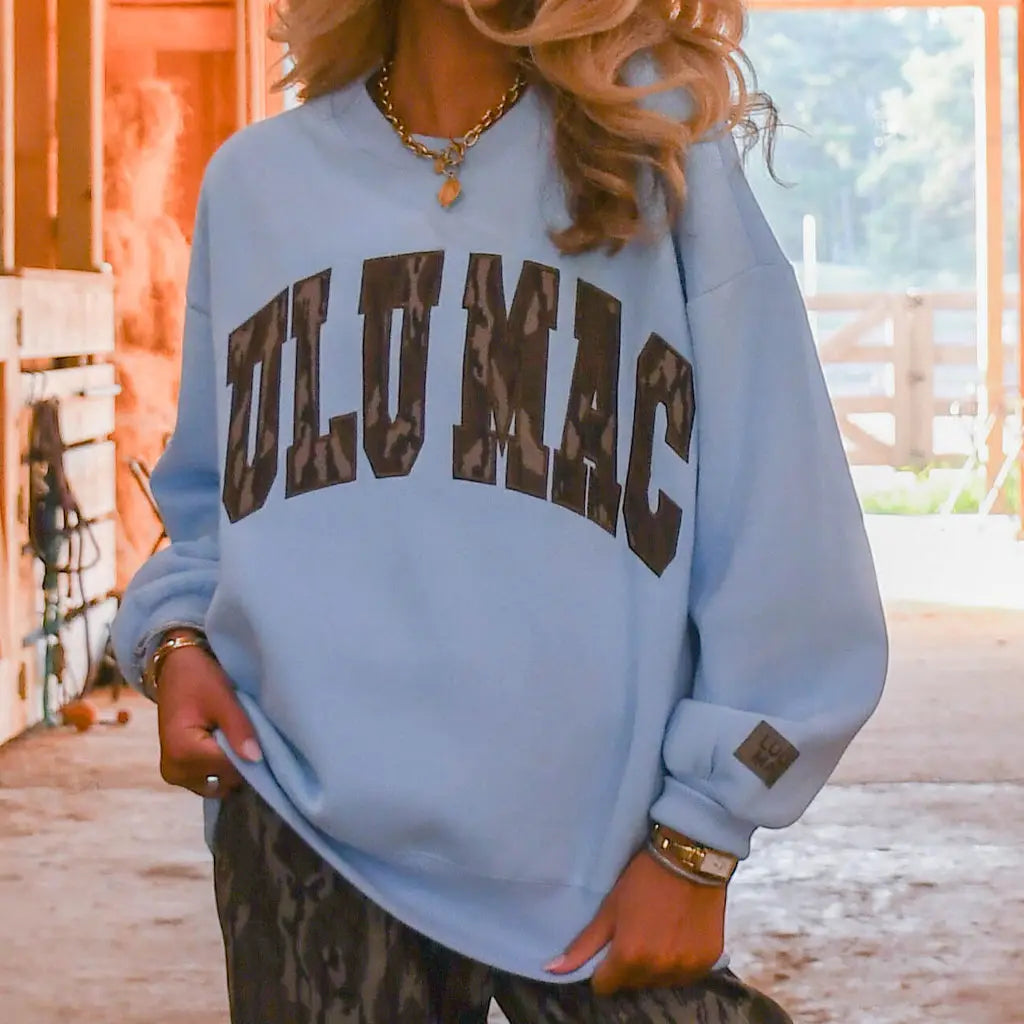 Lulu Mac Lt Blue w/Mossy Oak Bottomland Sweatshirt