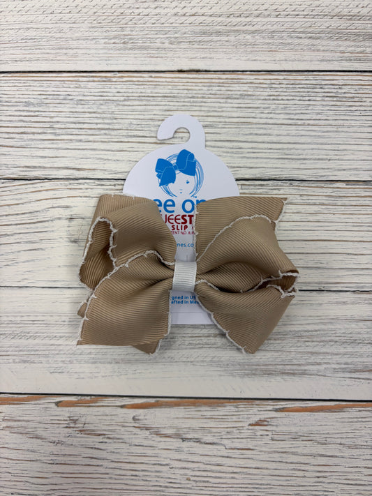 Wee Ones Small Moonstitch Hairbow in Oatmeal