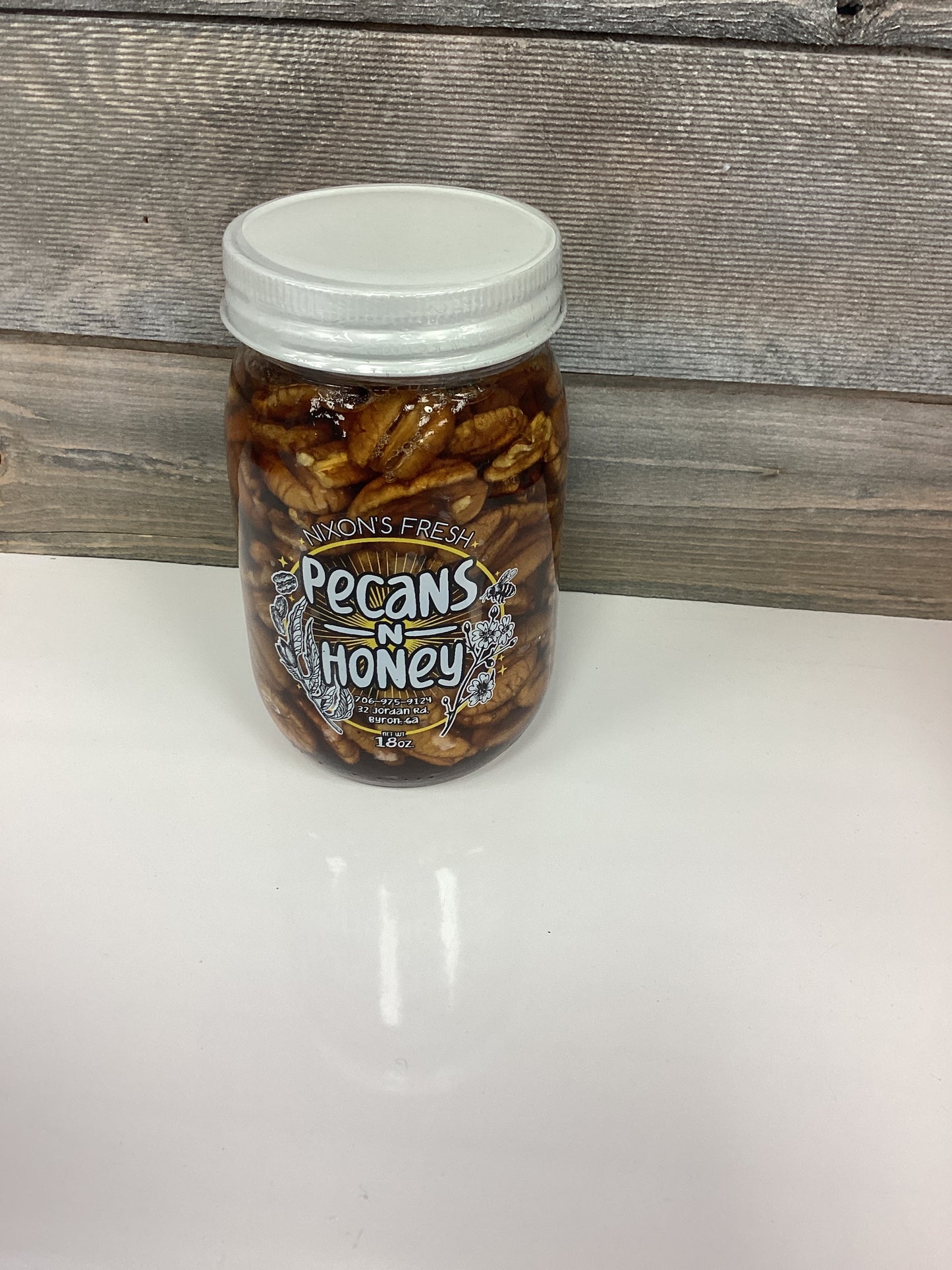Nixon’s Fresh Pecans N Honey 18oz