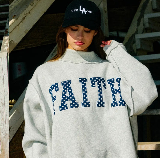 Faith Mockneck by Bucketlist