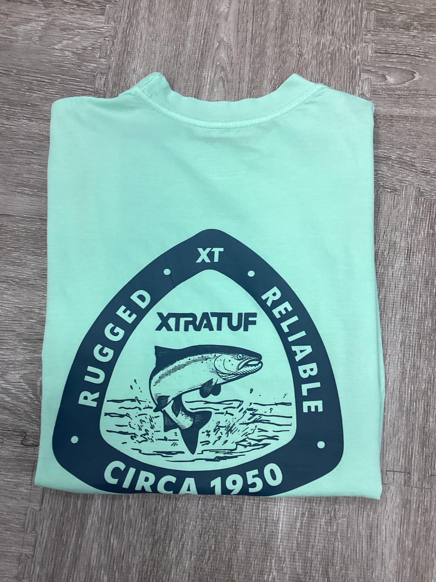 Xtratuf Men’s SS Badge Tee