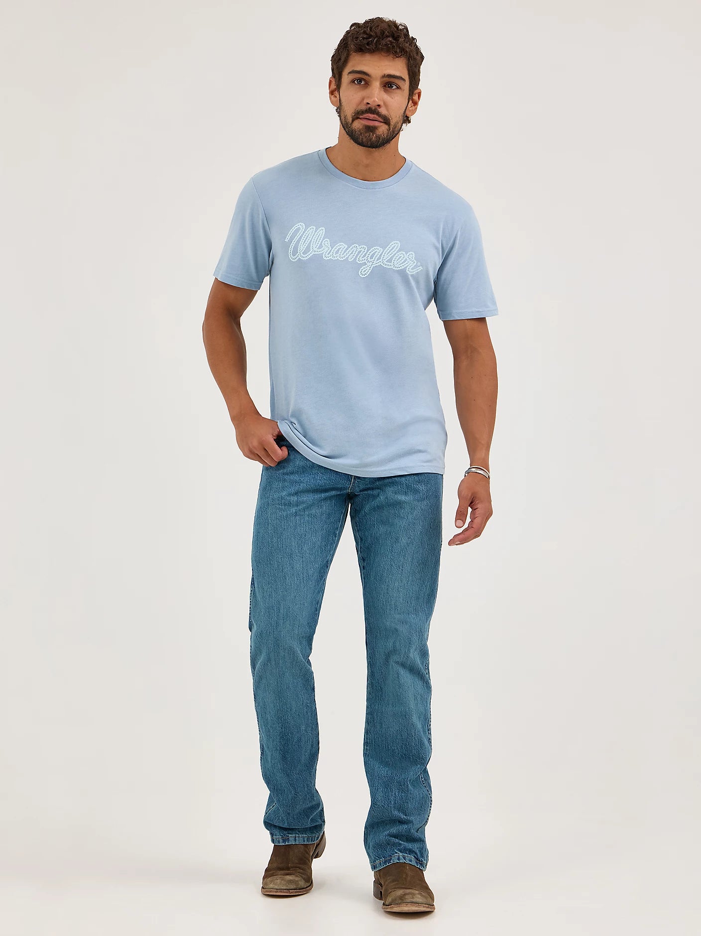 Men's Wrangler Retro Slim Fit Bootcut Jean in Worn 112365300 77MWZ
