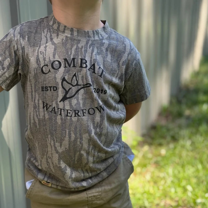 Combat Waterfowl Mossy Oak Bottomland Vintage Logo Tee