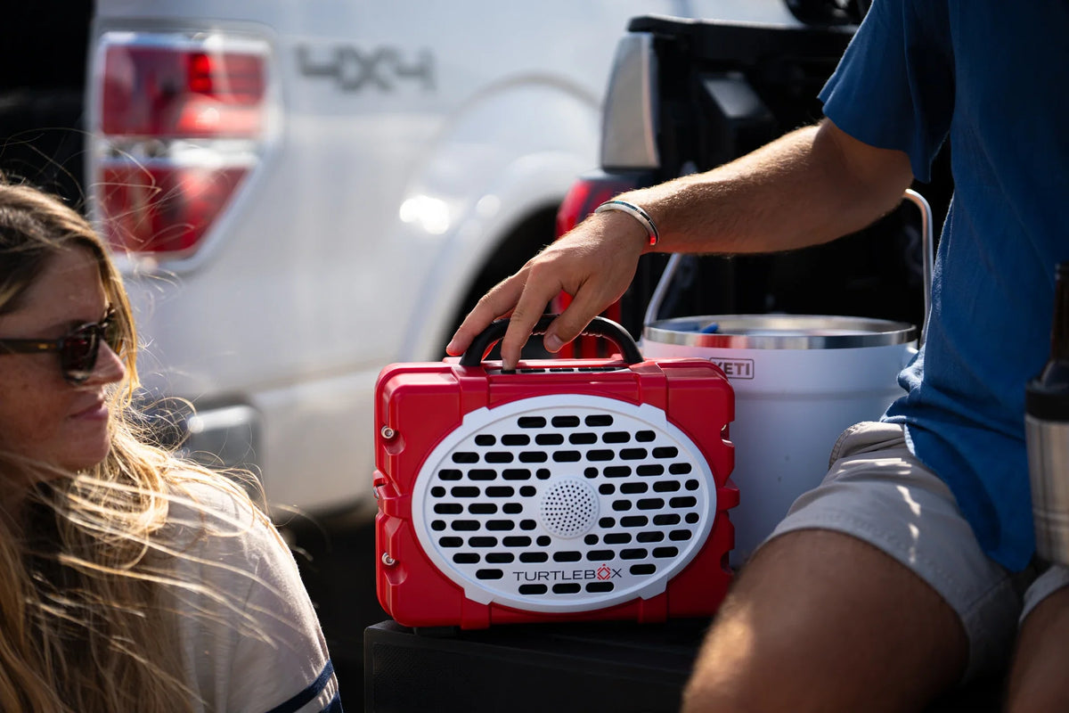 Turtlebox Gen 3 Gameday Red & White