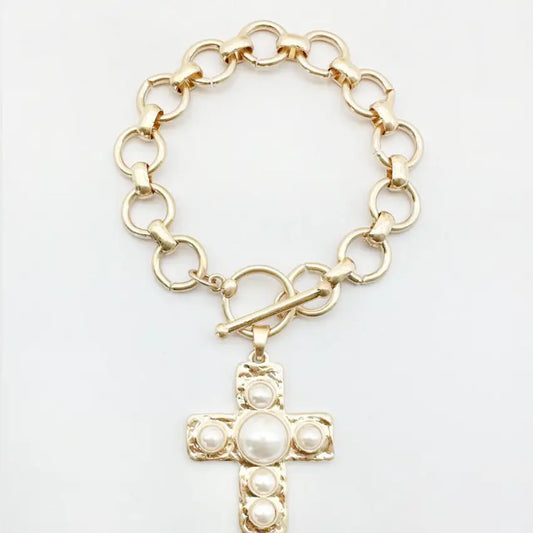 Gold Chain w/Hammered Cross w/Pearl Accent Charm