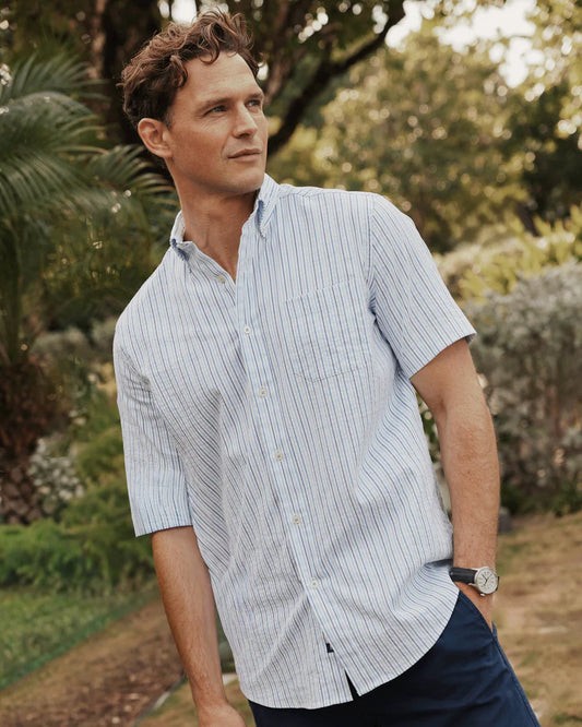 Southern Tide Tropical Breeze Blue Marina Seersucker Coastal Breeze Short Sleeve Sport Shirt