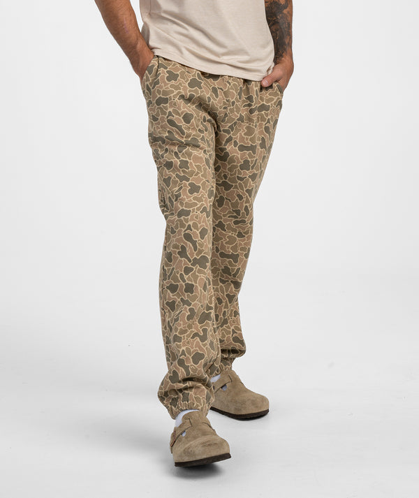 Southern Shirt Co Campfire Sweatpants Classic Deer Camo